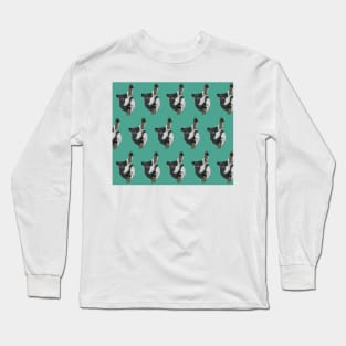 Amazing Indri - on green Long Sleeve T-Shirt